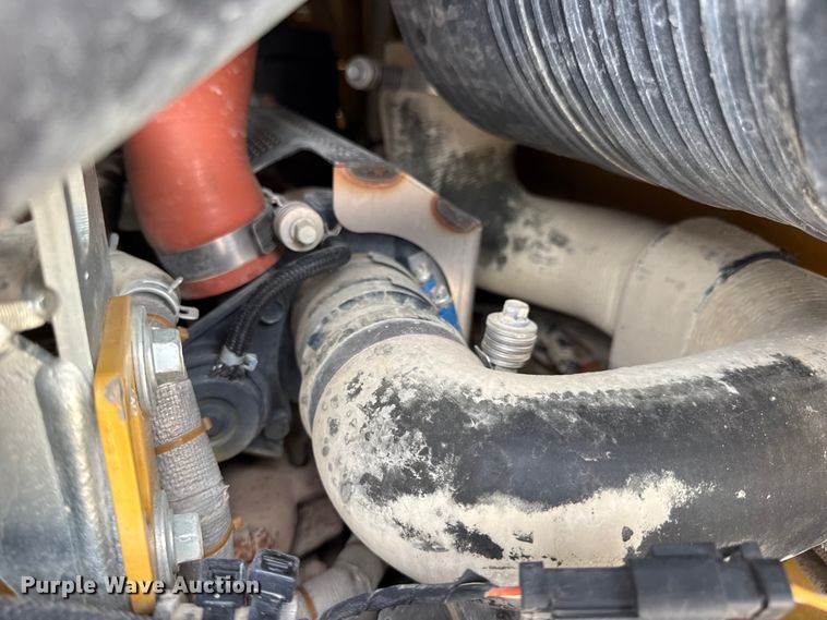 image for item EN0550 2021 Caterpillar 299D3 tracked skid steer loader