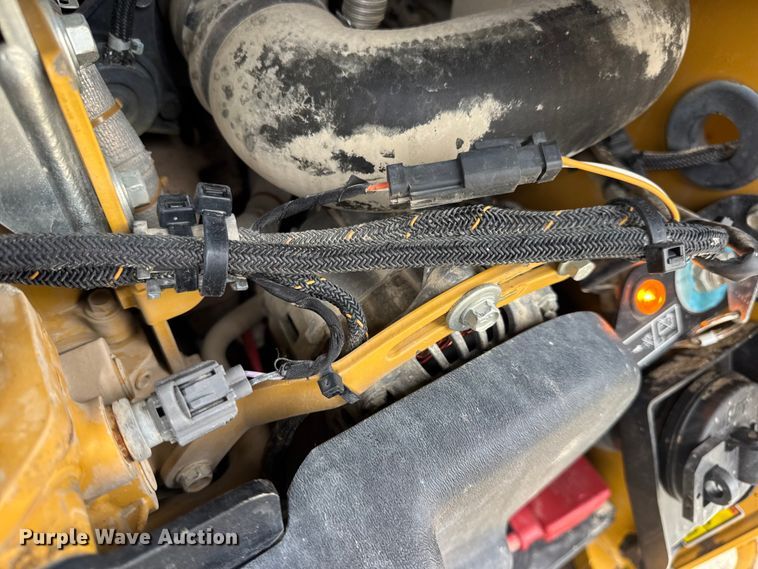 image for item EN0550 2021 Caterpillar 299D3 tracked skid steer loader