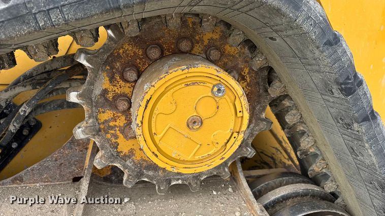 image for item EN0550 2021 Caterpillar 299D3 tracked skid steer loader