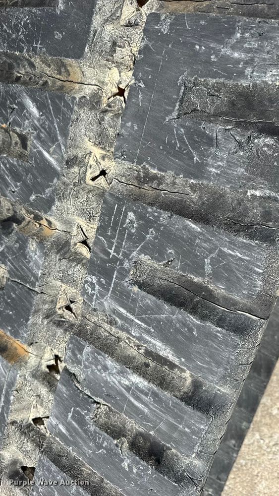 image for item EN0550 2021 Caterpillar 299D3 tracked skid steer loader