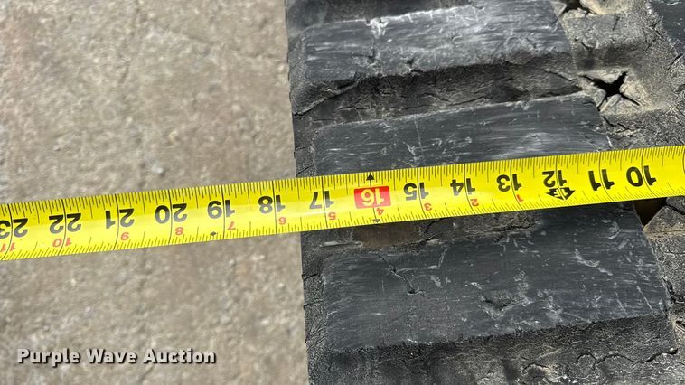 image for item EN0550 2021 Caterpillar 299D3 tracked skid steer loader