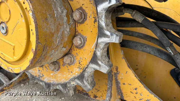 image for item EN0550 2021 Caterpillar 299D3 tracked skid steer loader