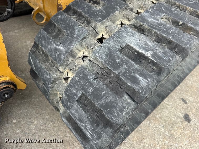 image for item EN0550 2021 Caterpillar 299D3 tracked skid steer loader