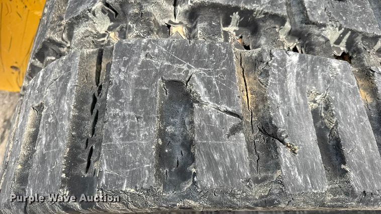 image for item EN0550 2021 Caterpillar 299D3 tracked skid steer loader