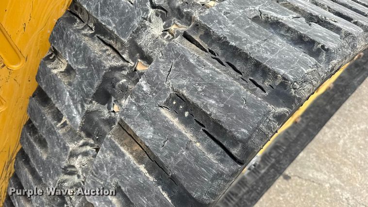 image for item EN0550 2021 Caterpillar 299D3 tracked skid steer loader