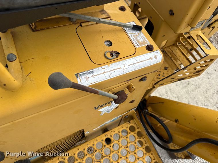image for item EN0551 2000 Vermeer V8550A vibratory cable plow