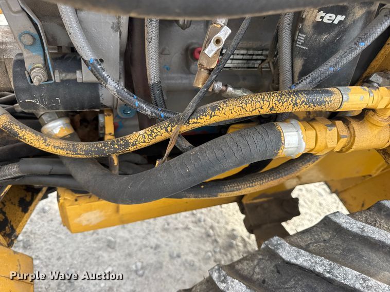 image for item EN0552 1988 Vermeer LM35 trencher