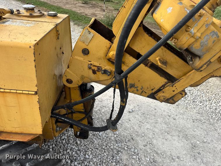 image for item EN0552 1988 Vermeer LM35 trencher