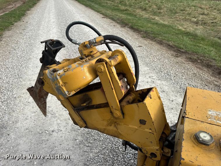 image for item EN0552 1988 Vermeer LM35 trencher