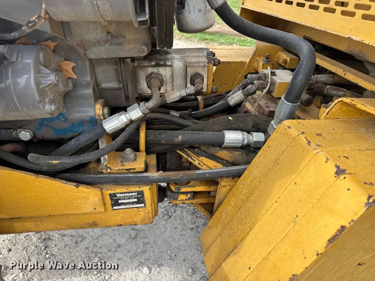 image for item EN0552 1988 Vermeer LM35 trencher