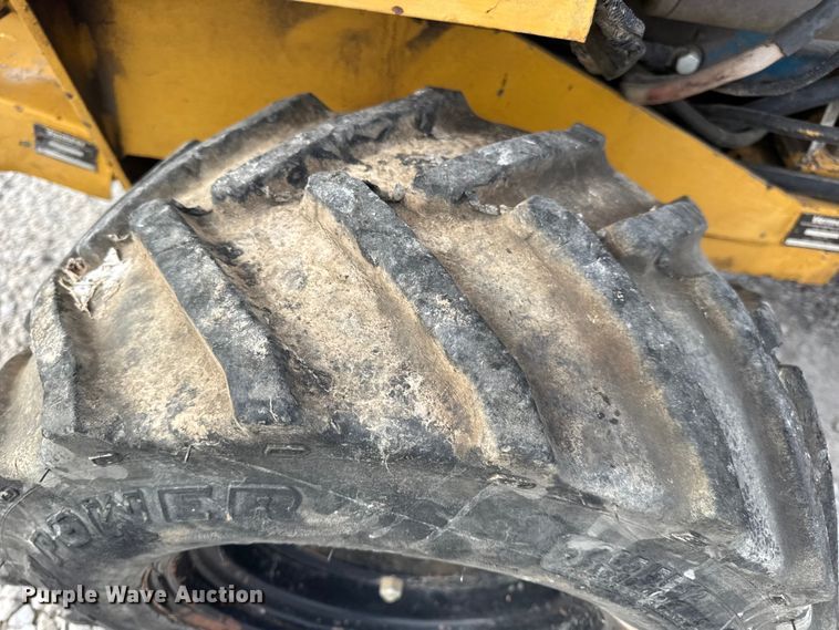 image for item EN0552 1988 Vermeer LM35 trencher