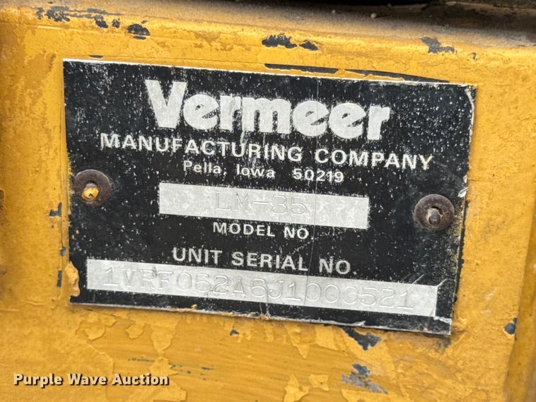 image for item EN0552 1988 Vermeer LM35 trencher