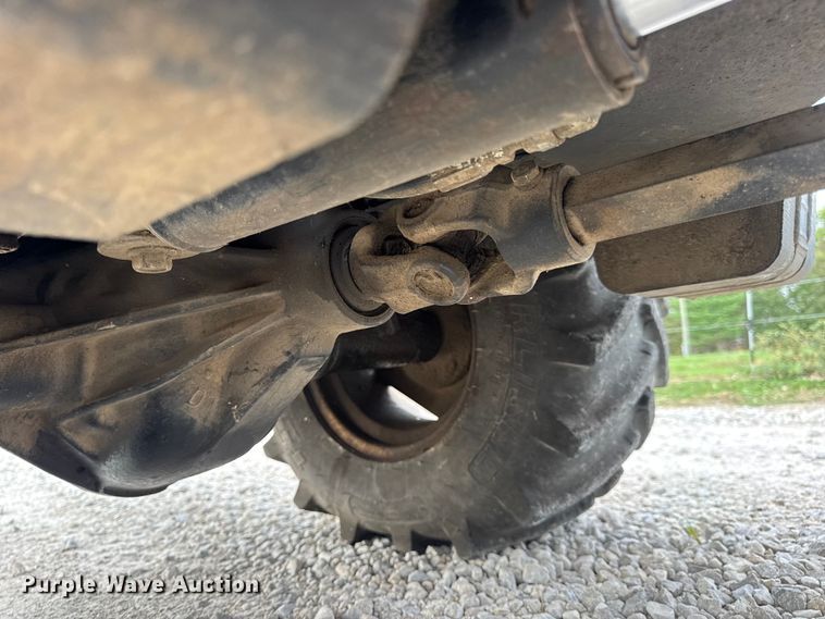 image for item EN0553 1998 Ditch Witch 410 SX trencher