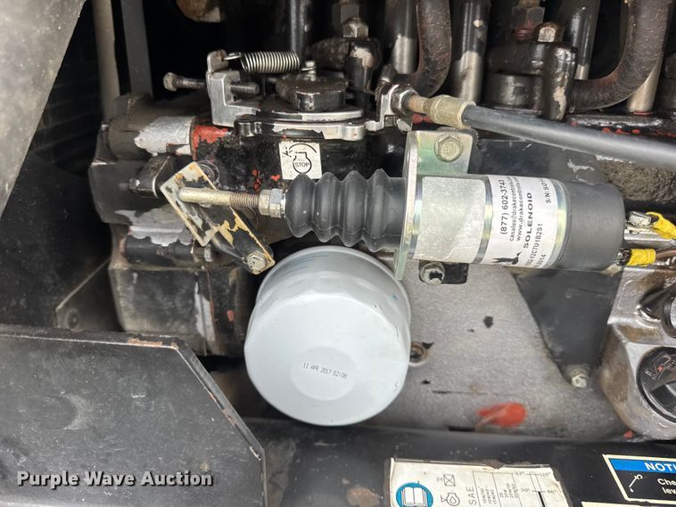 image for item EN0553 1998 Ditch Witch 410 SX trencher