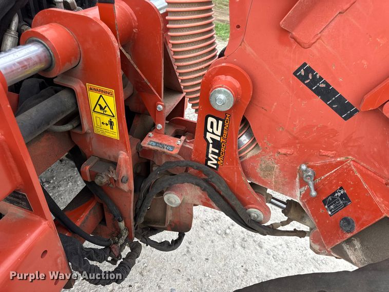 image for item EN0555 2016 Ditch Witch RT55 rock saw