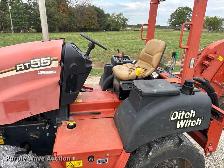 image for item EN0555 2016 Ditch Witch RT55 rock saw