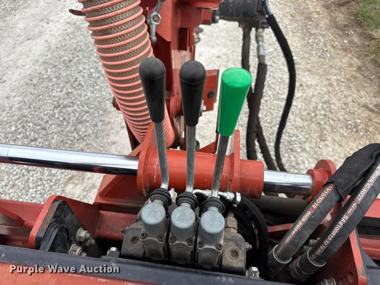 image for item EN0555 2016 Ditch Witch RT55 rock saw