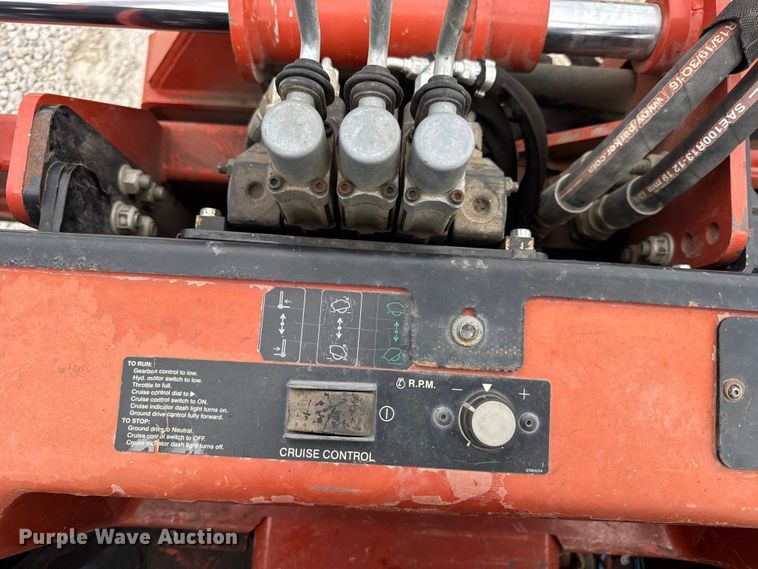 image for item EN0555 2016 Ditch Witch RT55 rock saw