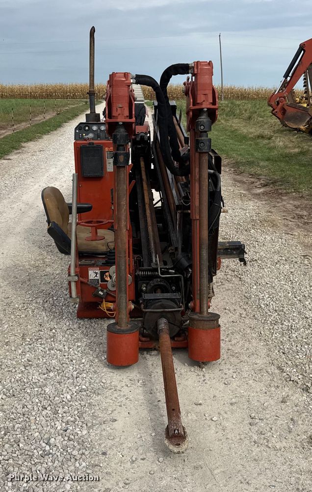 image for item EN0556 2000 Ditch Witch JT920L directional boring unit