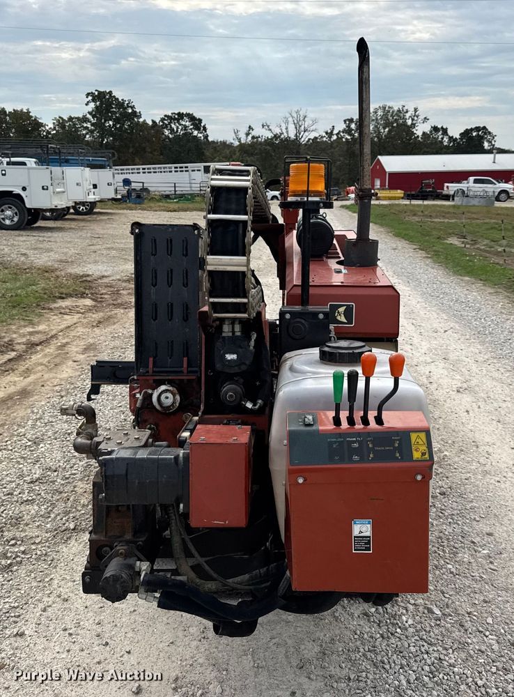 image for item EN0556 2000 Ditch Witch JT920L directional boring unit