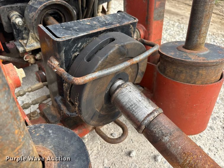 image for item EN0556 2000 Ditch Witch JT920L directional boring unit