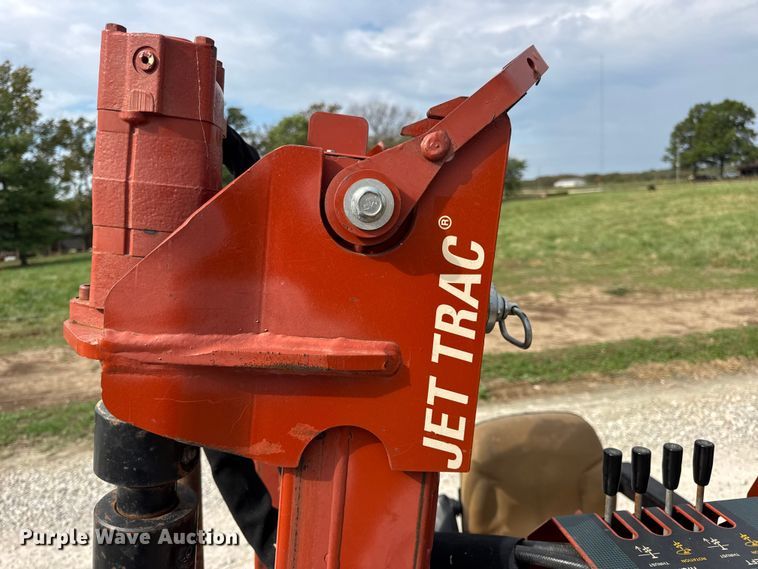 image for item EN0556 2000 Ditch Witch JT920L directional boring unit