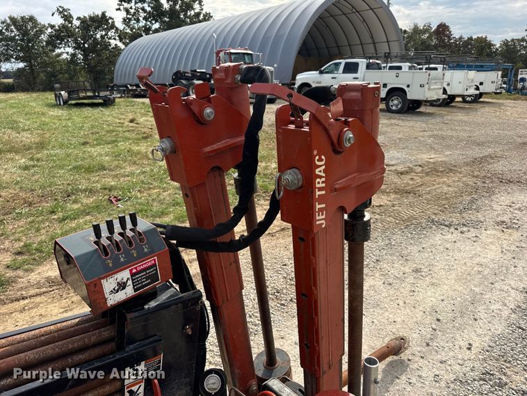 image for item EN0556 2000 Ditch Witch JT920L directional boring unit