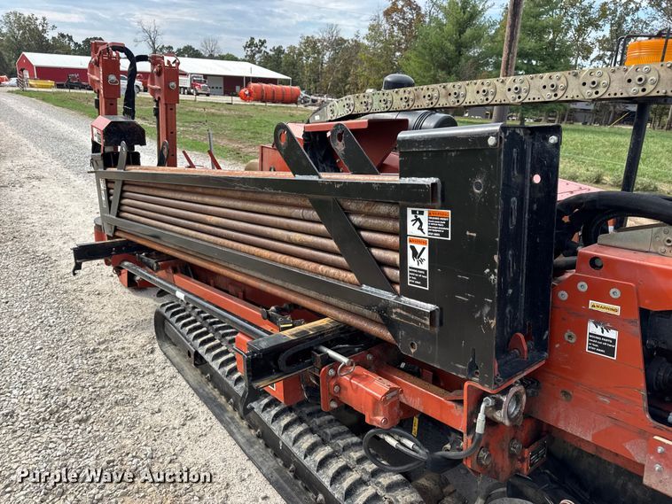 image for item EN0556 2000 Ditch Witch JT920L directional boring unit