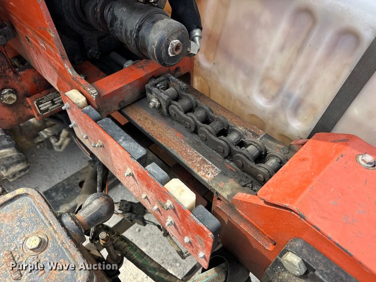 image for item EN0556 2000 Ditch Witch JT920L directional boring unit