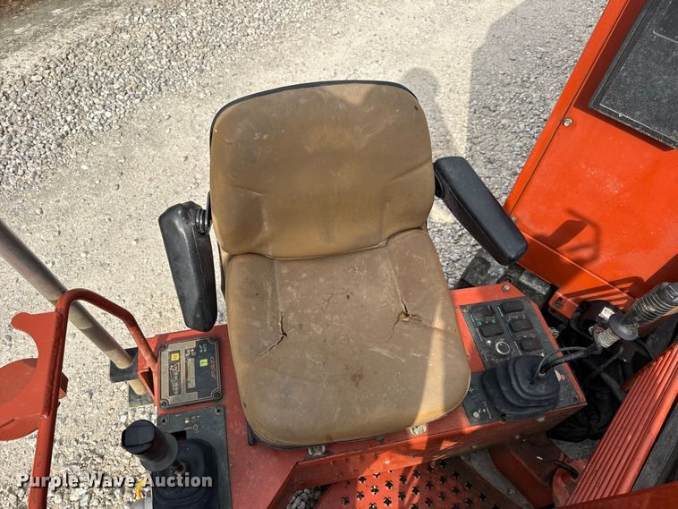 image for item EN0556 2000 Ditch Witch JT920L directional boring unit