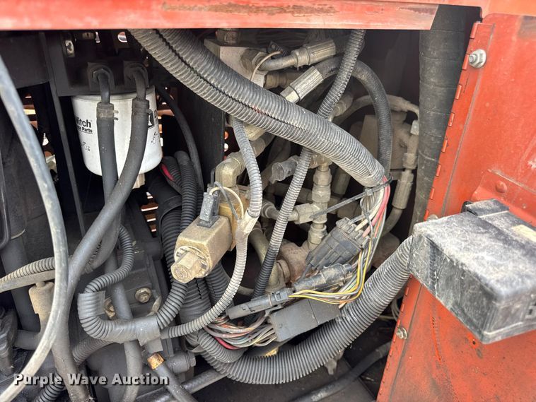 image for item EN0556 2000 Ditch Witch JT920L directional boring unit