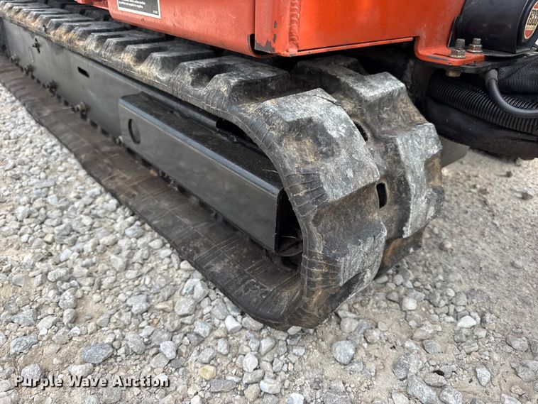 image for item EN0556 2000 Ditch Witch JT920L directional boring unit