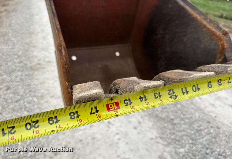 image for item EN0557 2005 Ditch Witch RT55 trencher