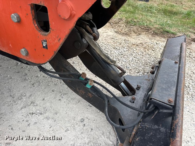 image for item EN0557 2005 Ditch Witch RT55 trencher