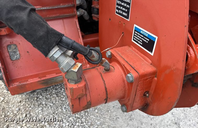 image for item EN0557 2005 Ditch Witch RT55 trencher