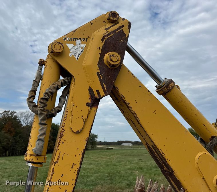 image for item EN0558 1994 Vermeer V8050 cable plow