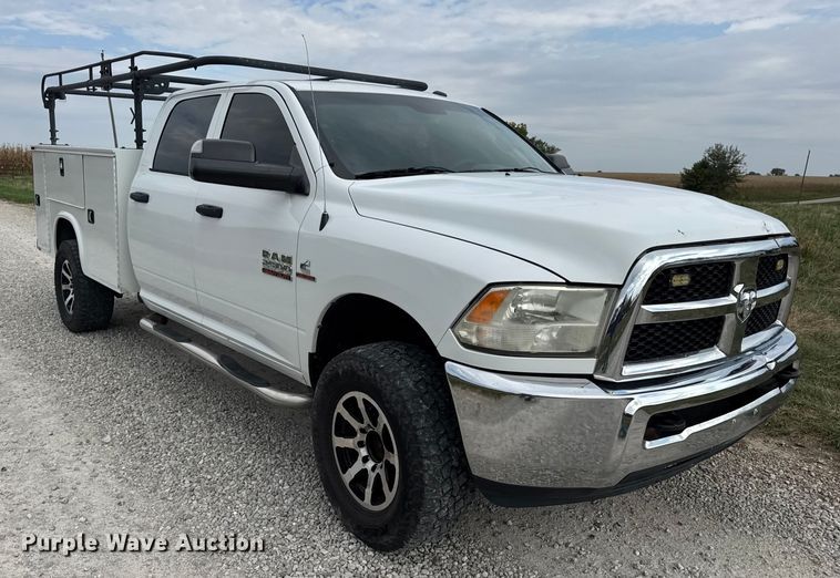 image for item EN0559 2015 RAM 2500 Crew Cab utility bed pickup truck