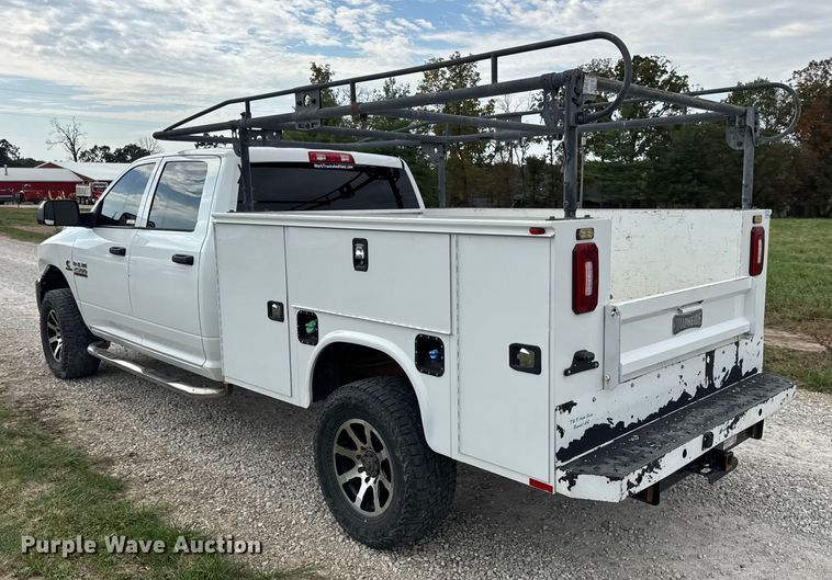 image for item EN0559 2015 RAM 2500 Crew Cab utility bed pickup truck