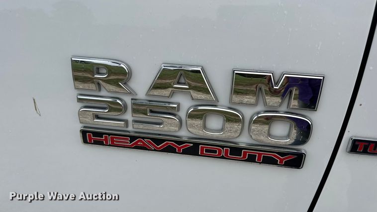 image for item EN0559 2015 RAM 2500 Crew Cab utility bed pickup truck