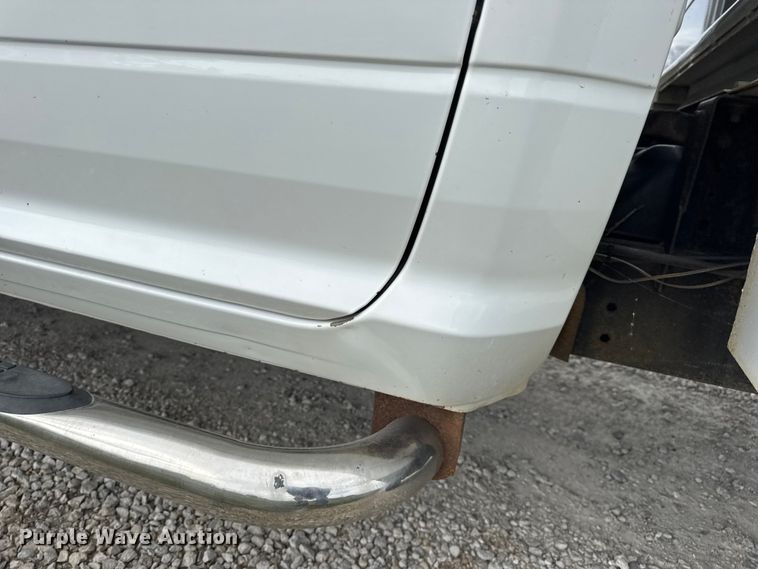 image for item EN0559 2015 RAM 2500 Crew Cab utility bed pickup truck