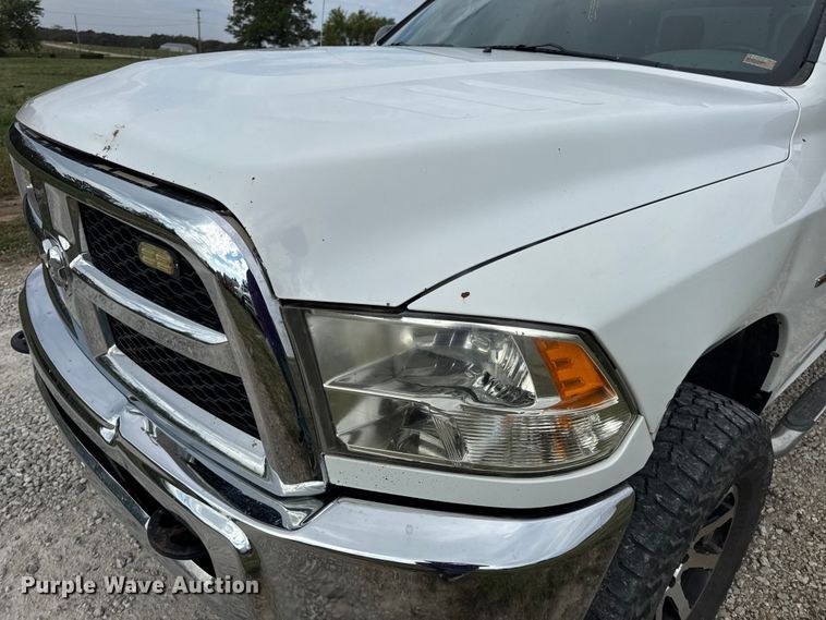 image for item EN0559 2015 RAM 2500 Crew Cab utility bed pickup truck