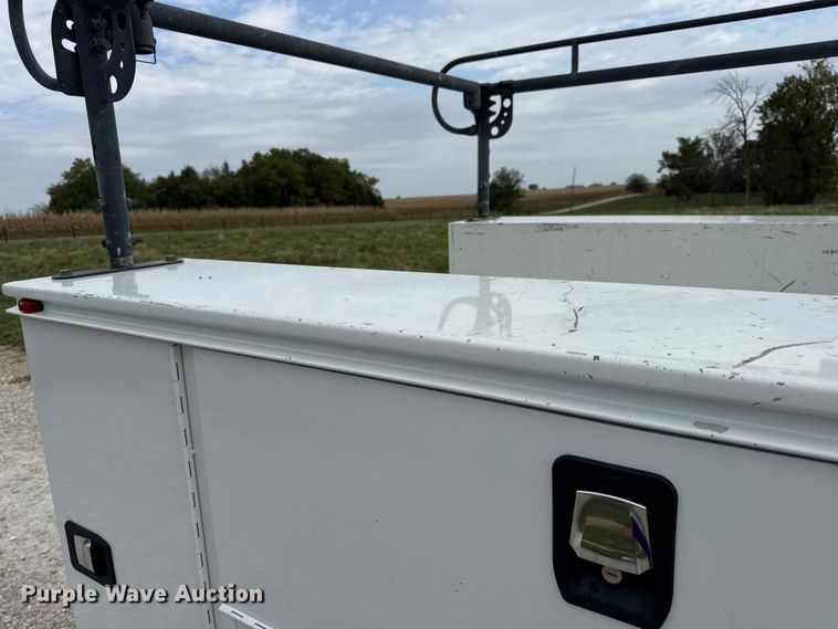 image for item EN0559 2015 RAM 2500 Crew Cab utility bed pickup truck