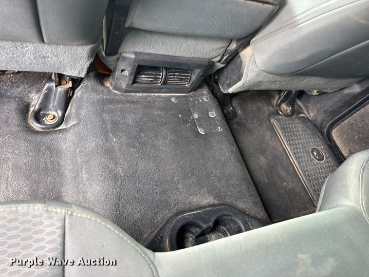 image for item EN0559 2015 RAM 2500 Crew Cab utility bed pickup truck