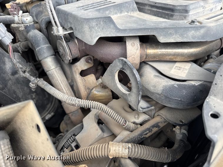 image for item EN0559 2015 RAM 2500 Crew Cab utility bed pickup truck