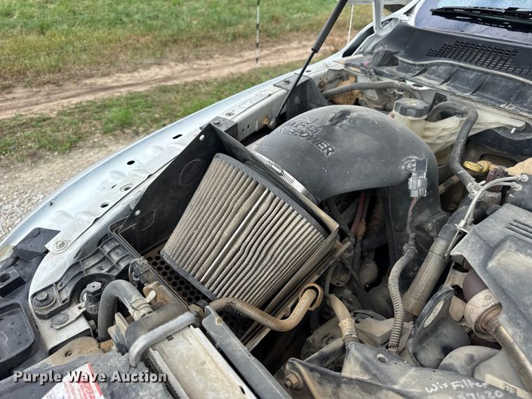 image for item EN0559 2015 RAM 2500 Crew Cab utility bed pickup truck