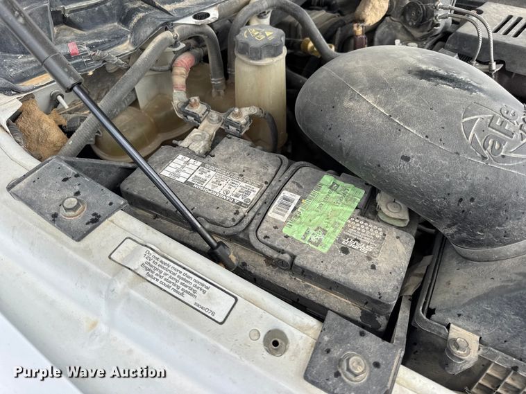 image for item EN0559 2015 RAM 2500 Crew Cab utility bed pickup truck