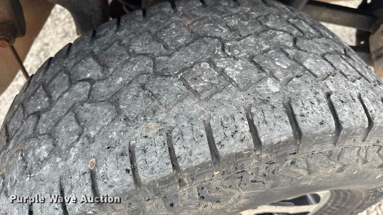 image for item EN0559 2015 RAM 2500 Crew Cab utility bed pickup truck