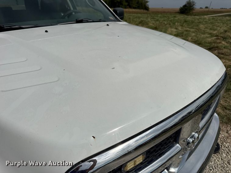 image for item EN0560 2017 RAM 2500 Crew Cab utility bed pickup truck