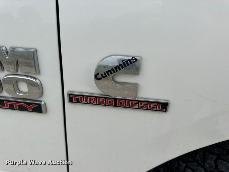 image for item EN0560 2017 RAM 2500 Crew Cab utility bed pickup truck