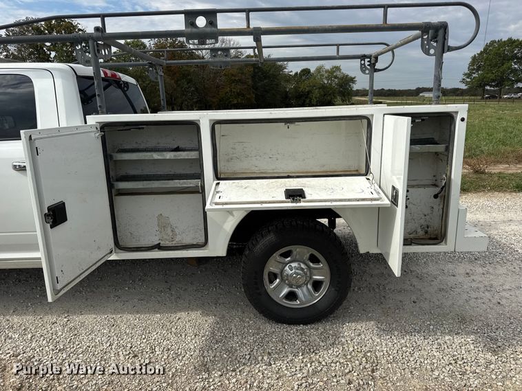 image for item EN0560 2017 RAM 2500 Crew Cab utility bed pickup truck